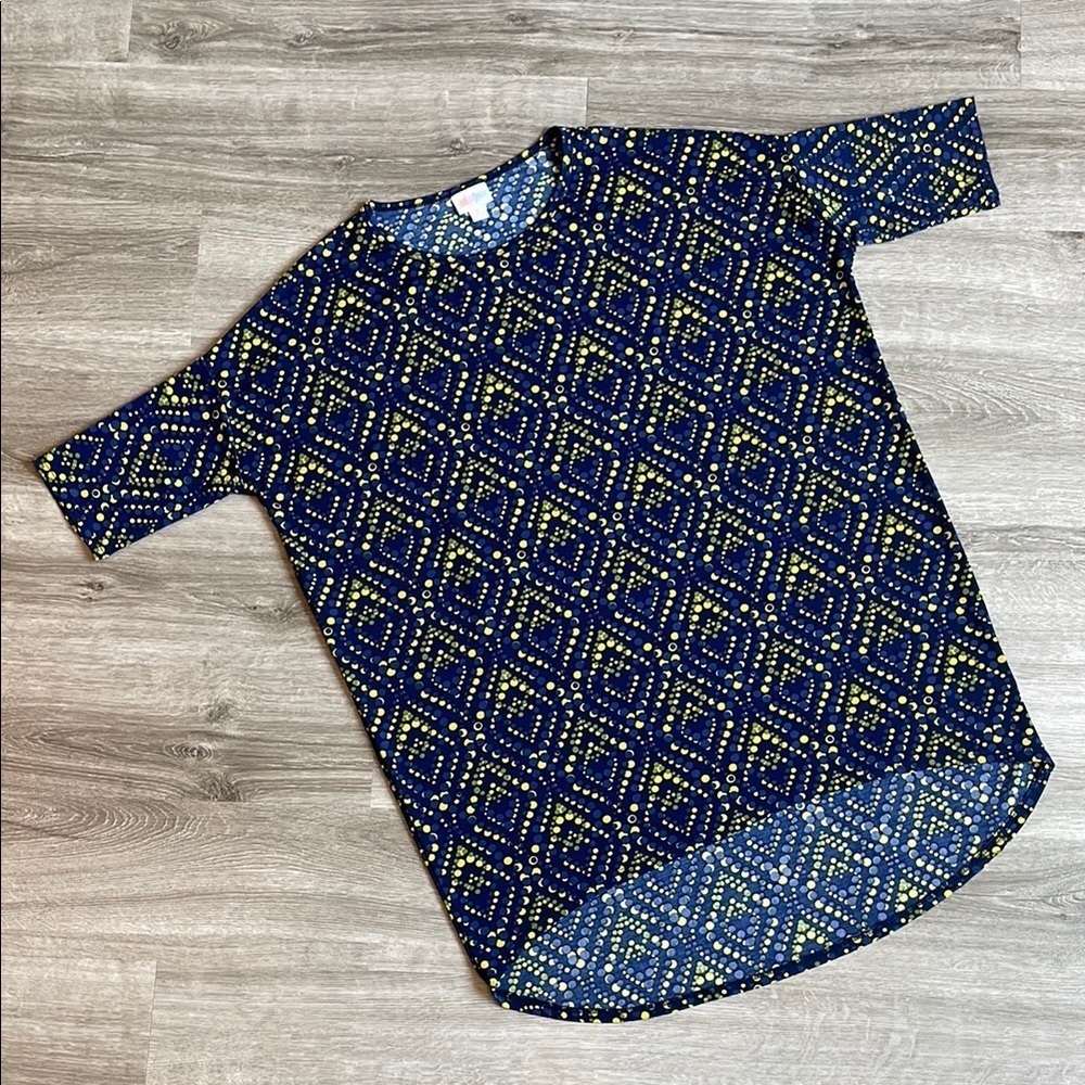 LuLaRoe top